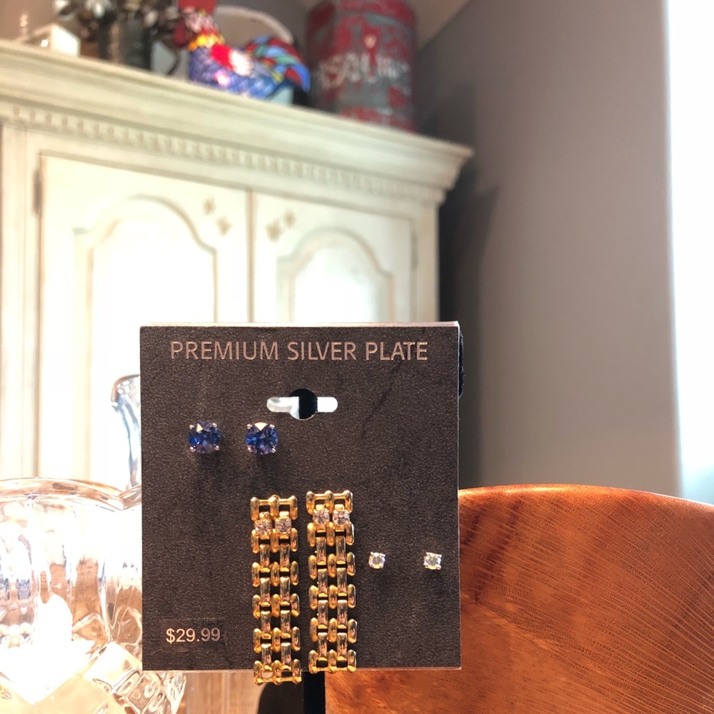 3 pairs of earrings- 2 studs & 1 dangle